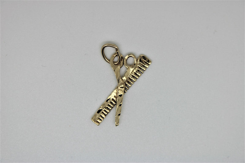 Gold pendant headdress