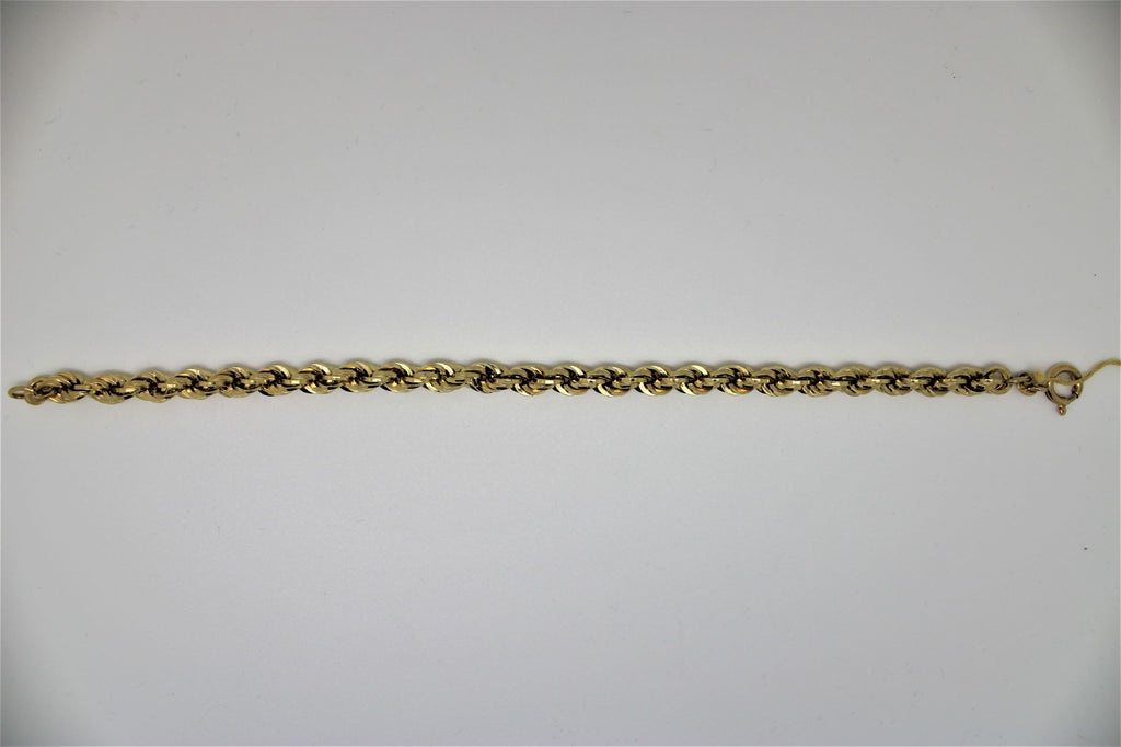 Twist gold bracelet