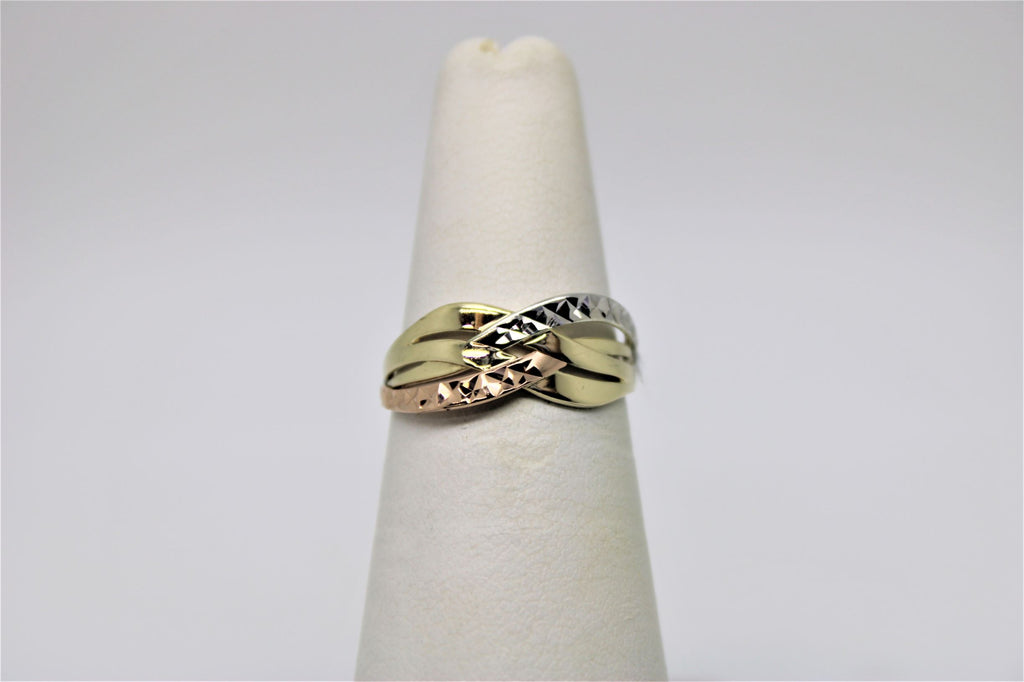 3 tone diamond cut gold ring