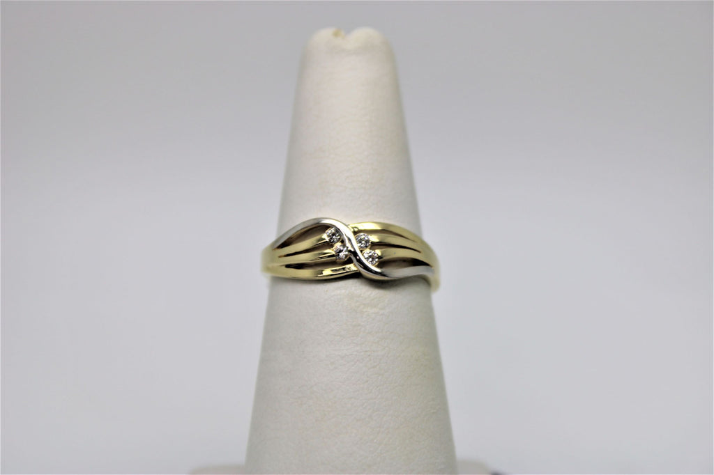 2 tone with stones gold ring