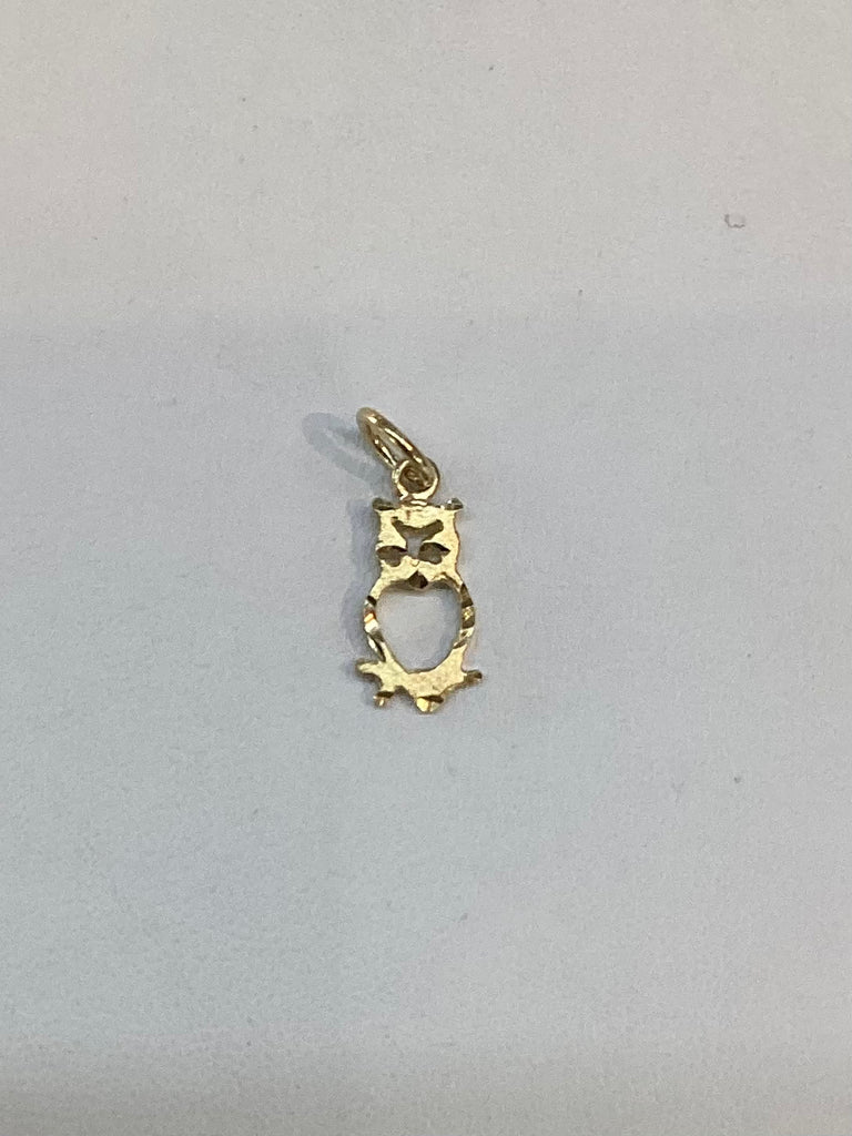 Owl gold pendant
