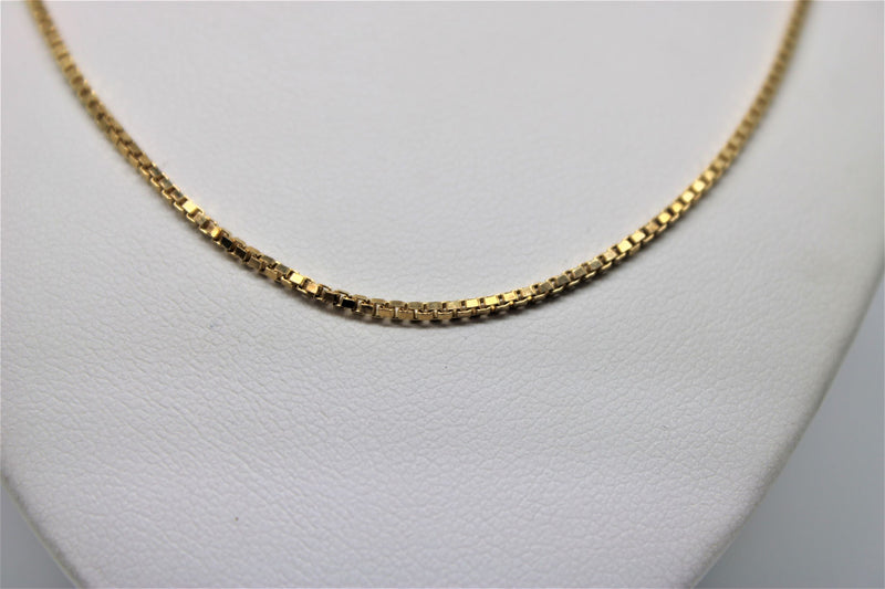 Square gold chain