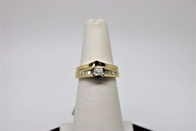 Engagement ring and bangle set (diamond)