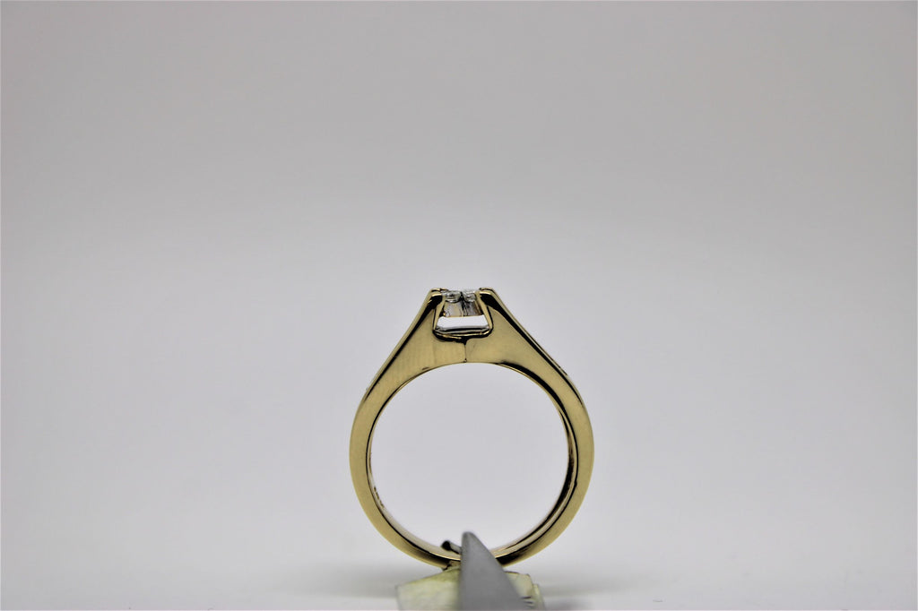 Engagement ring and bangle set (diamond)