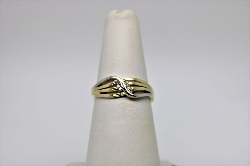 2 tone with stones gold ring