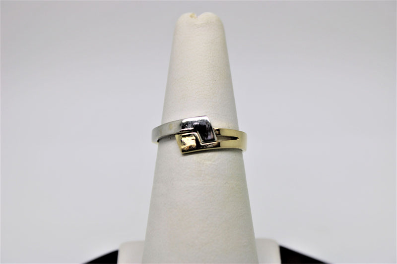 2 tone gold ring