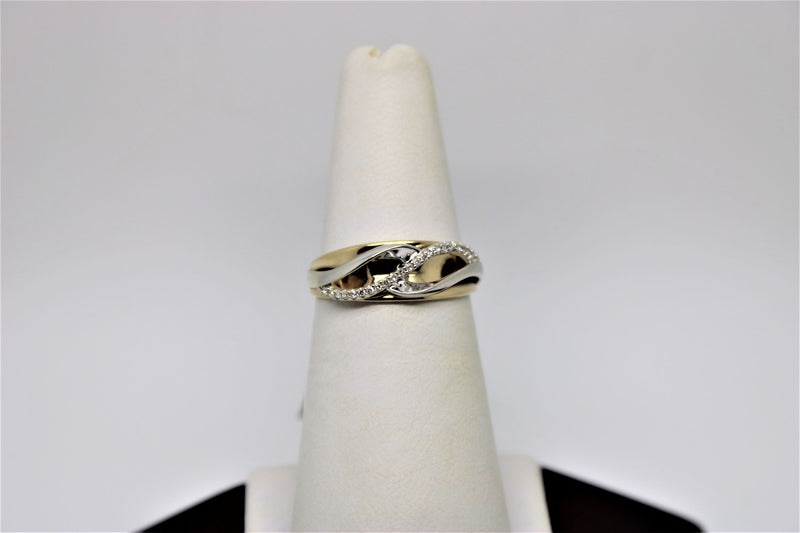 2 tone diamond gold ring